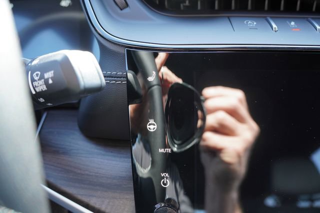 New 2026 Jeep Grand Cherokee L Limited image 15