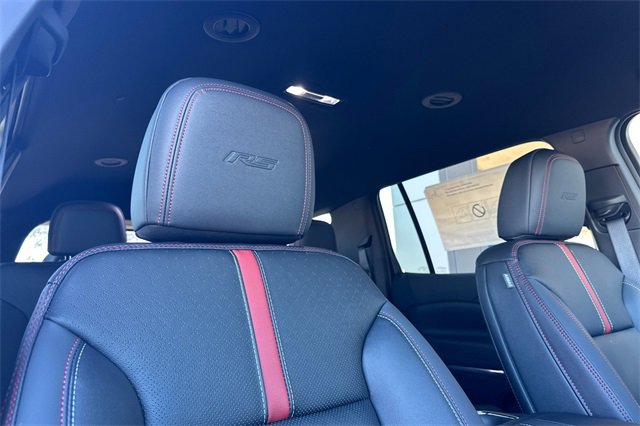 New 2026 Chevrolet Traverse RS image 23