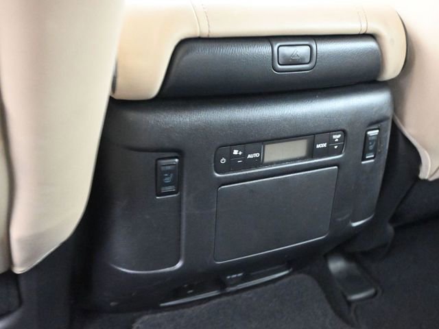 Used 2024 Nissan Armada Platinum w/ Captain's Chairs Package AWD/4WD image 21