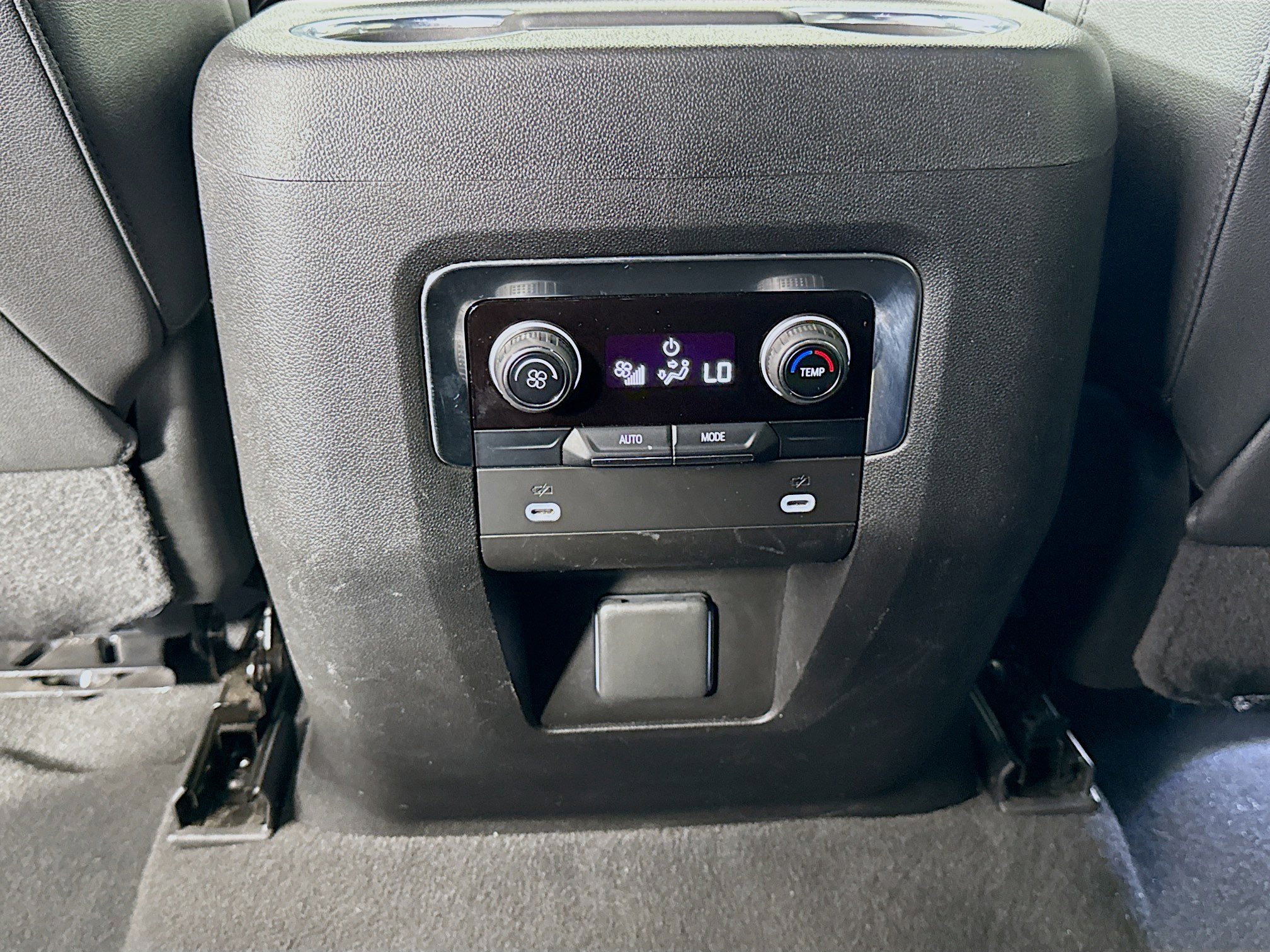 Used 2023 Chevrolet Tahoe LT RWD image 25