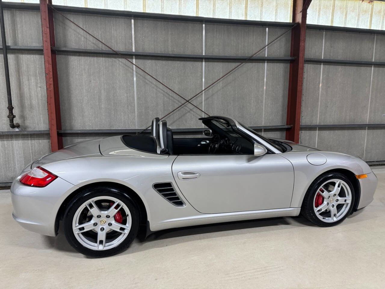 Used 2005 Porsche Boxster S RWD image 39