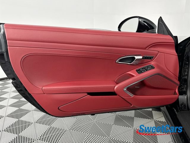 Used 2025 Porsche 718 Boxster S RWD image 42