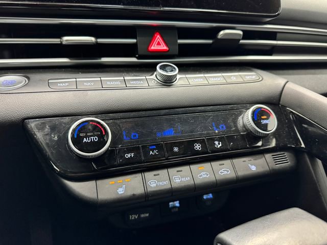 Used 2023 Hyundai Elantra SEL w/ Convenience Package image 41