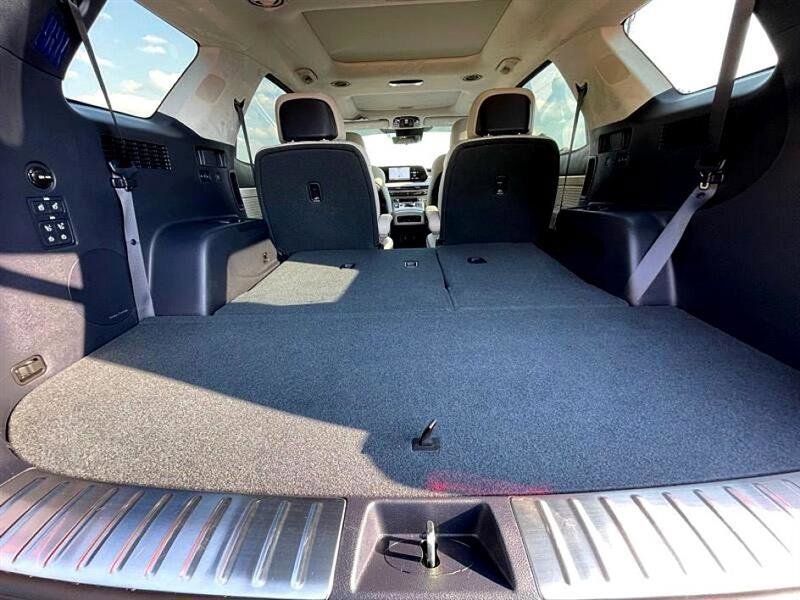 Used 2025 Hyundai Palisade Calligraphy image 15