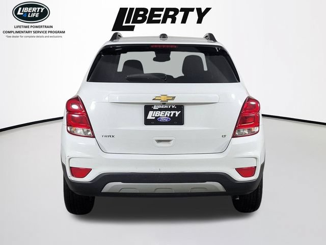Used 2019 Chevrolet Trax LT w/ LT Convenience Package FWD image 4