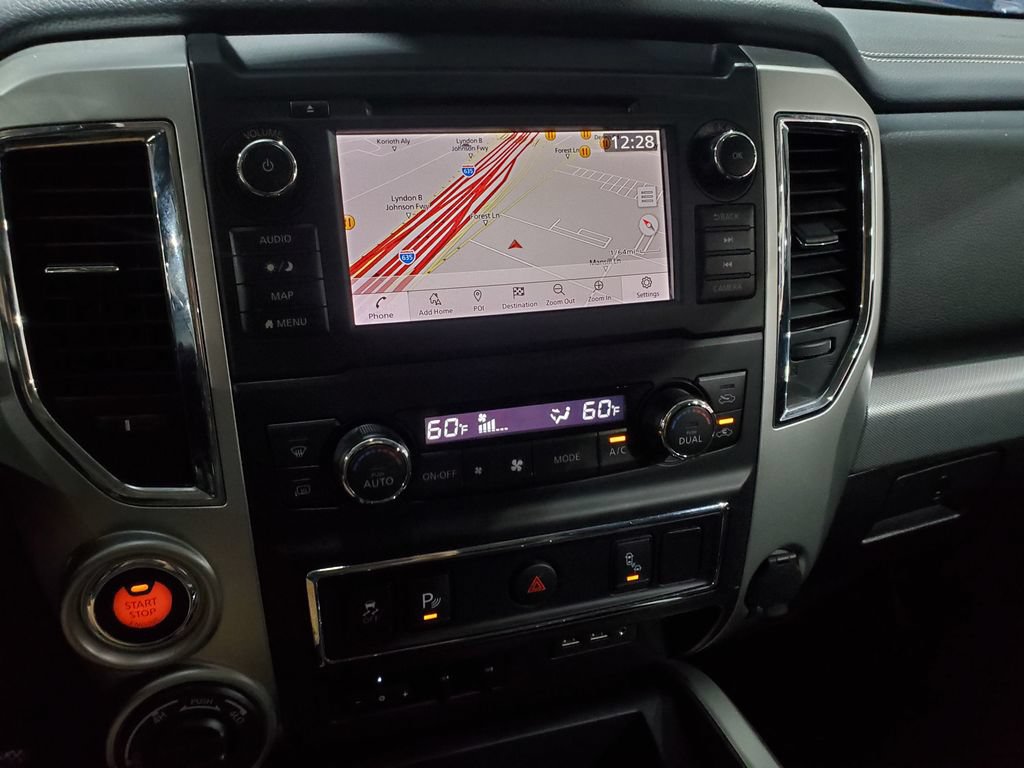 Used 2019 Nissan Titan PRO-4X AWD/4WD image 25
