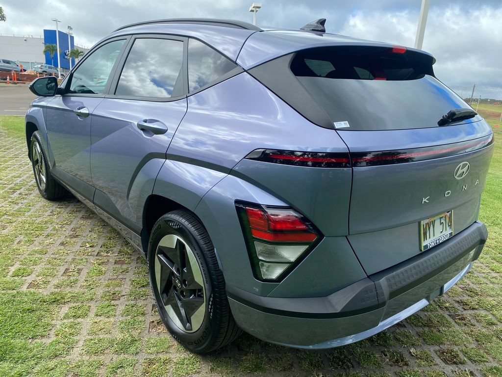 Certified 2024 Hyundai Kona SEL FWD image 23