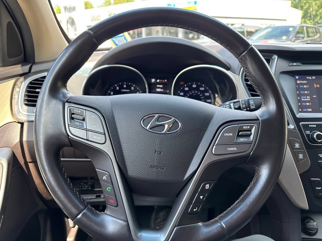 Used 2017 Hyundai Santa Fe Sport 2.0T FWD image 24
