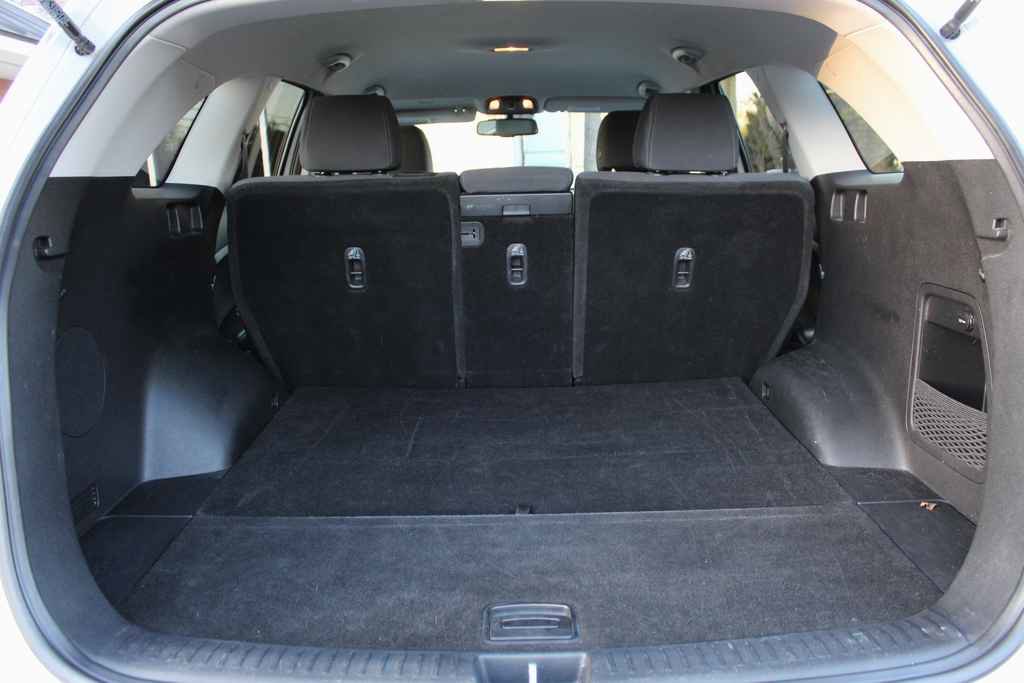 Used 2017 Kia Sorento LX w/ LX Convenience Package image 8