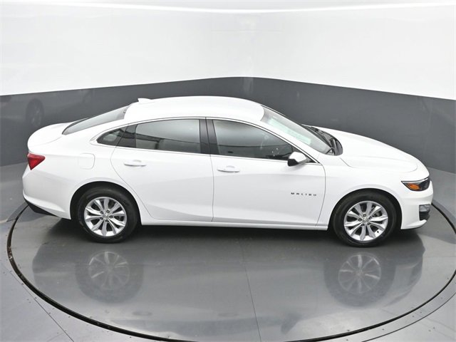 Used 2025 Chevrolet Malibu LT image 43