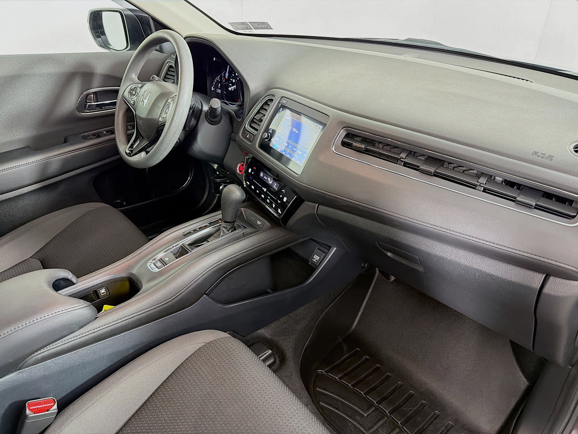 Used 2022 Honda HR-V EX image 28