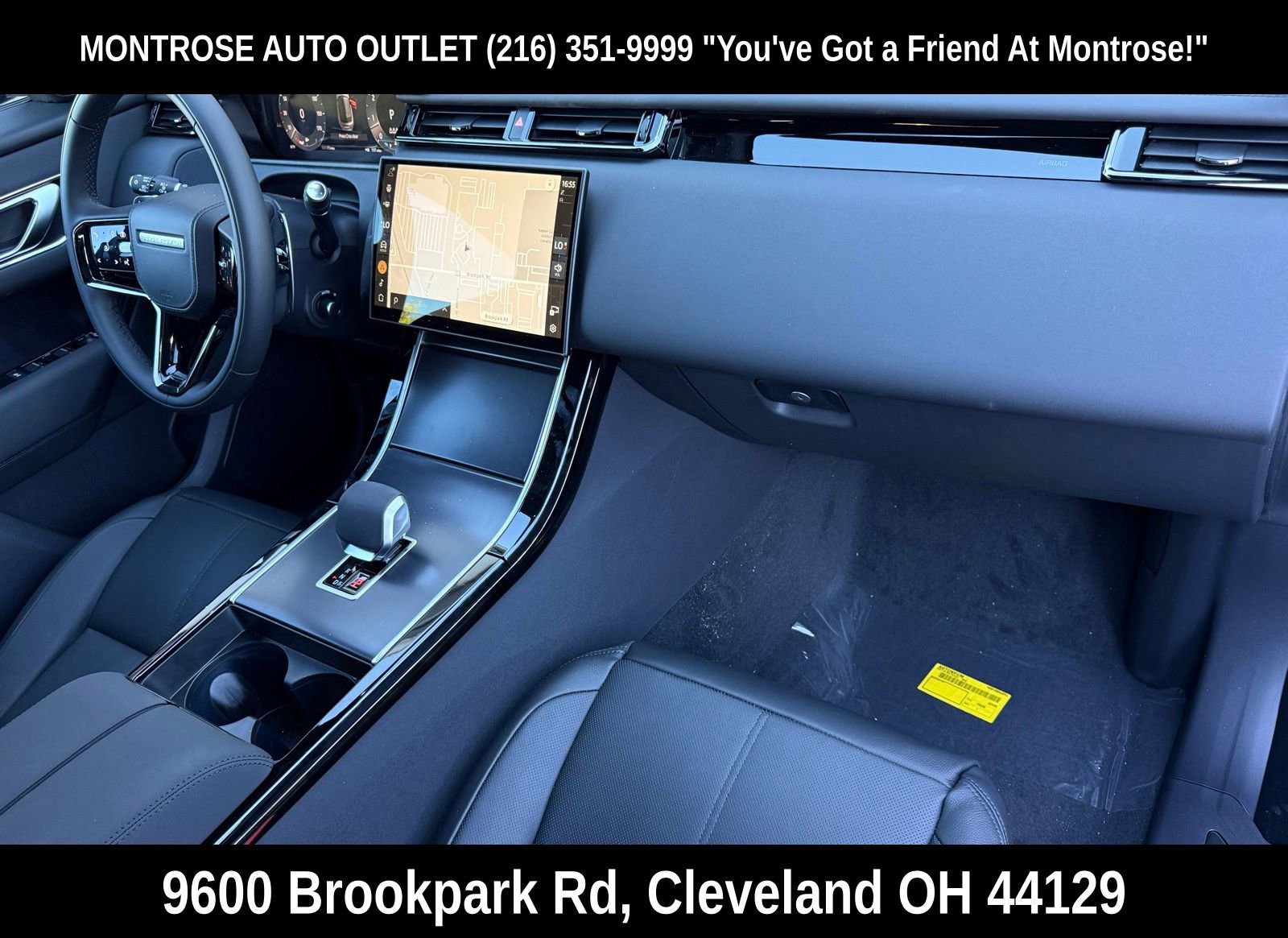 New 2026 Land Rover Range Rover Velar Dynamic SE image 15