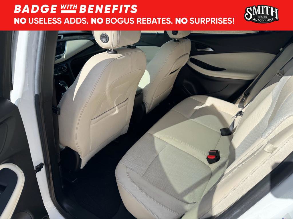 Used 2021 Buick Encore GX Select image 10