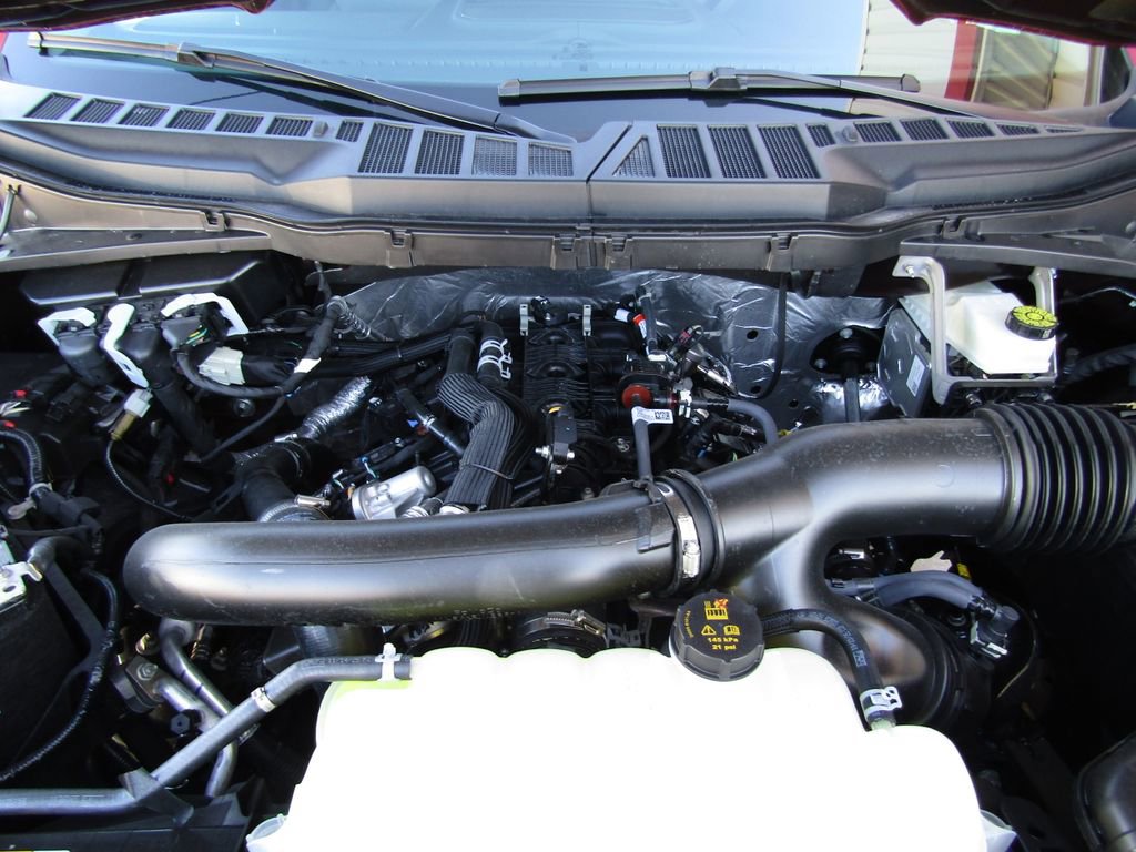 New 2026 Ford F150 Lariat w/ Equipment Group 502A High image 31