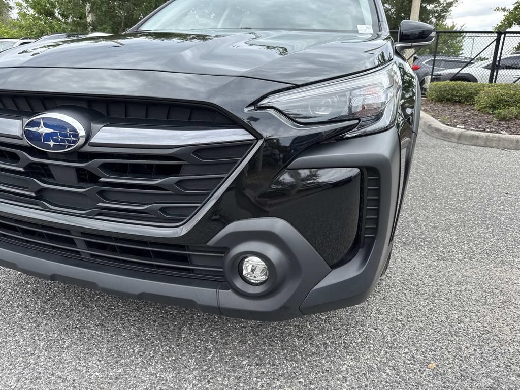 Used 2023 Subaru Outback Limited AWD/4WD image 10