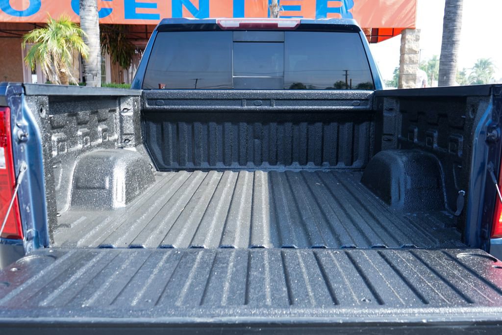 Used 2019 Chevrolet Silverado 1500 LTZ w/ LTZ Plus Package AWD/4WD image 9