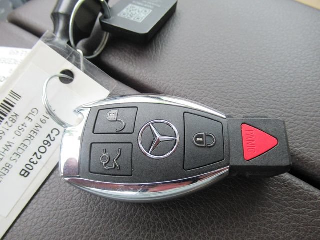 Used 2019 Mercedes-Benz GLE 400 4MATIC image 29