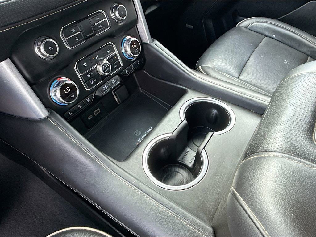 Used 2021 GMC Yukon XL SLT AWD/4WD image 22