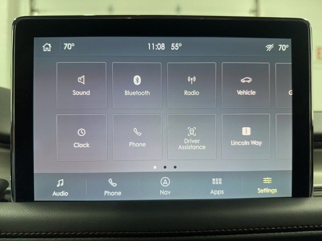 Used 2024 Lincoln Aviator AWD w/ Premium Package image 32