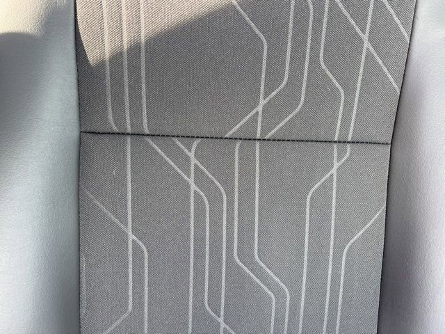 Used 2020 Chevrolet Trax LT w/ LT Convenience Package image 33