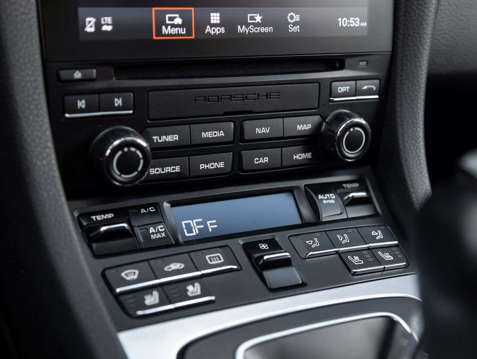 Certified 2019 Porsche 911 Carrera 4S image 25