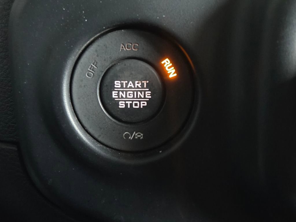 Certified 2020 Jeep Wrangler Unlimited Sport image 11