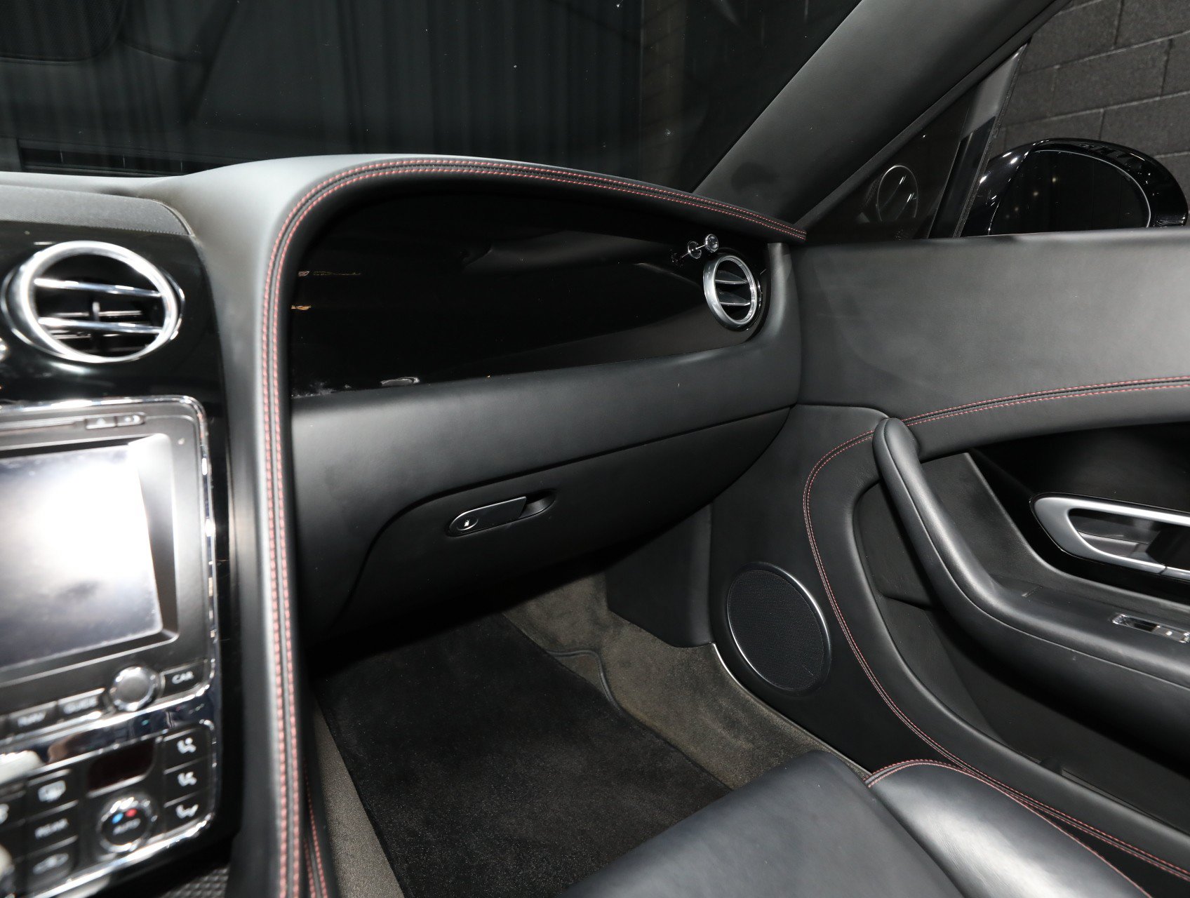 Used 2012 Bentley Continental GT AWD/4WD image 61