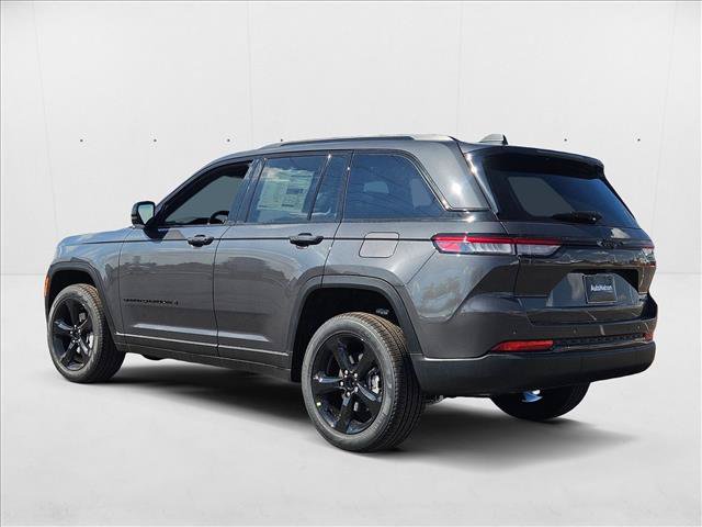 New 2025 Jeep Grand Cherokee Limited w/ Black Appearance Package RWD image 9