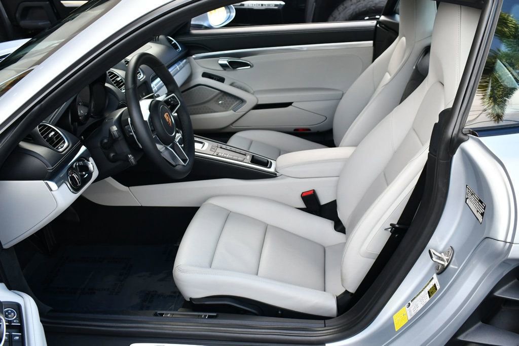 Used 2018 Porsche 718 Cayman RWD image 39