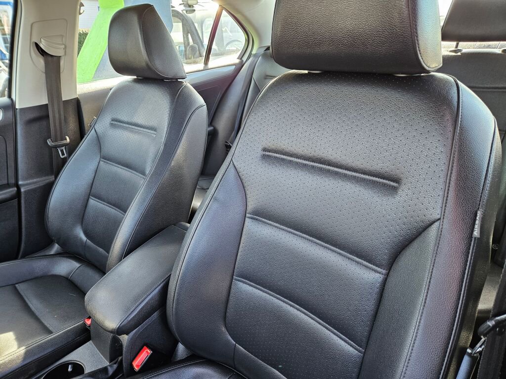 Used 2015 Volkswagen Jetta SE image 13