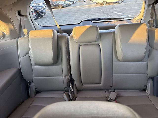Used 2011 Honda Odyssey Touring image 15