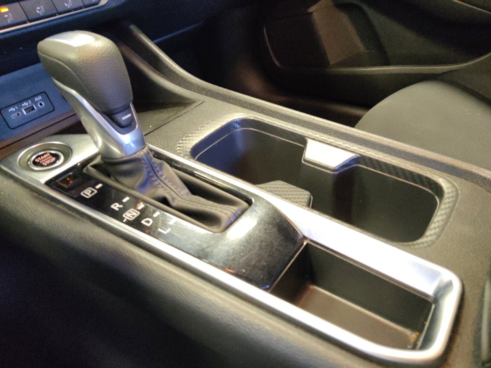 Used 2025 Nissan Sentra SV FWD image 26