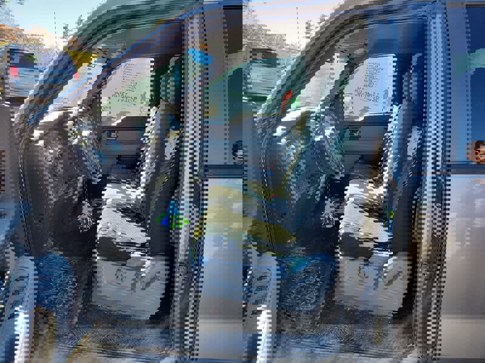 Used 2012 Ford F150 XLT w/ Trailer Tow Pkg image 16