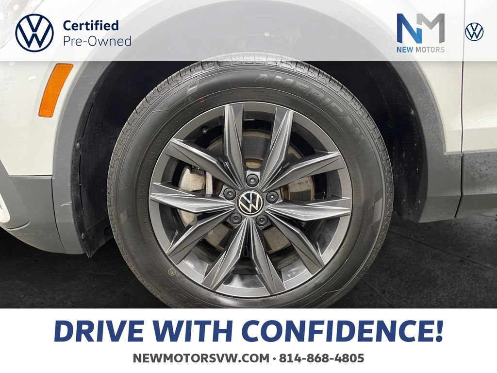 Used 2023 Volkswagen Tiguan SE w/ Panoramic Sunroof Package AWD/4WD image 14