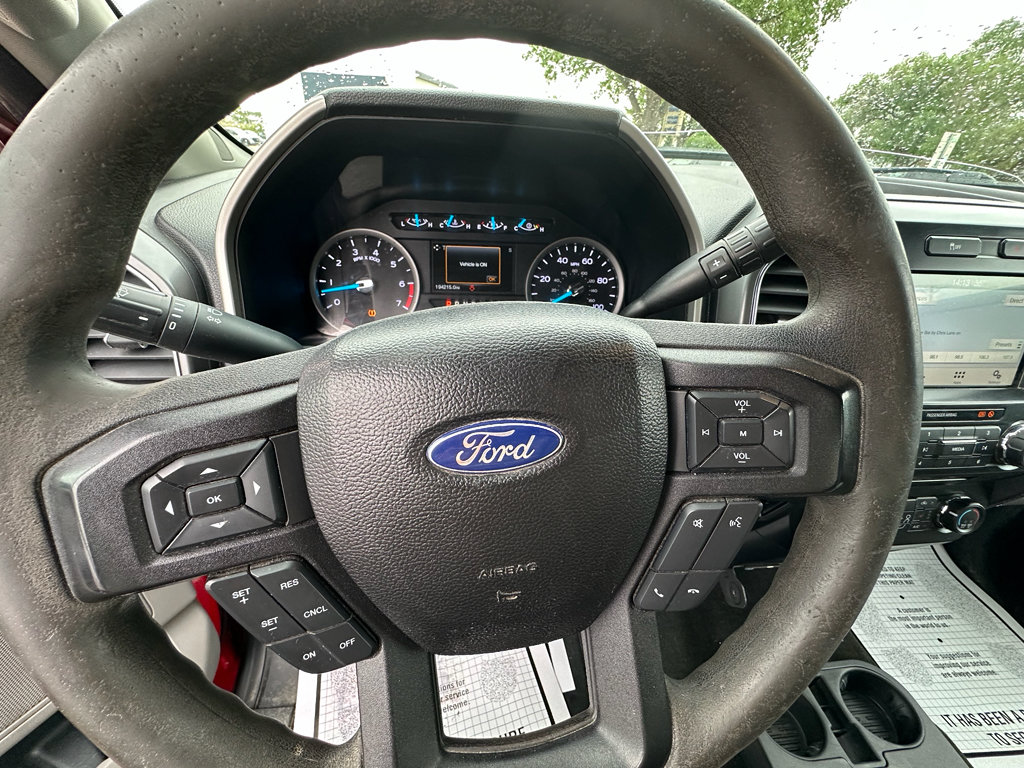 Used 2017 Ford F250 XLT w/ XLT Premium Package AWD/4WD image 16