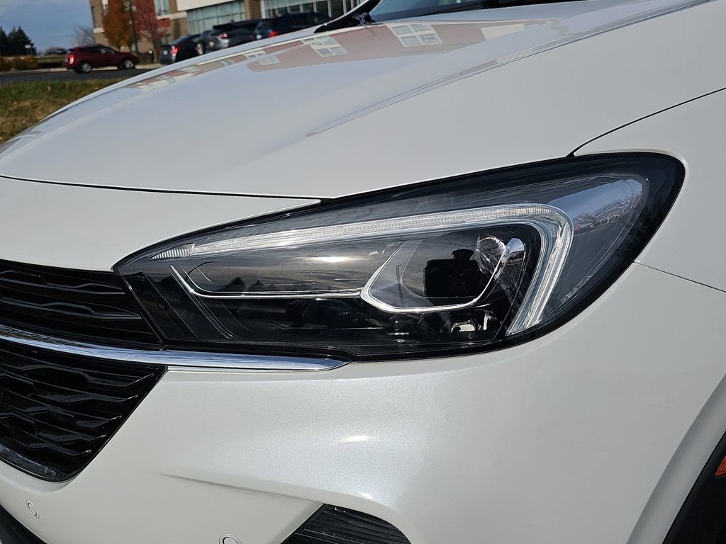 Used 2022 Buick Encore GX Essence w/ Advanced Technology Package image 33