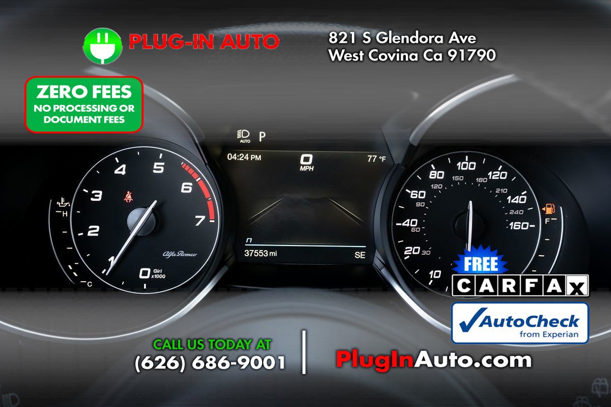 Used 2022 Alfa Romeo Stelvio Veloce AWD/4WD image 21