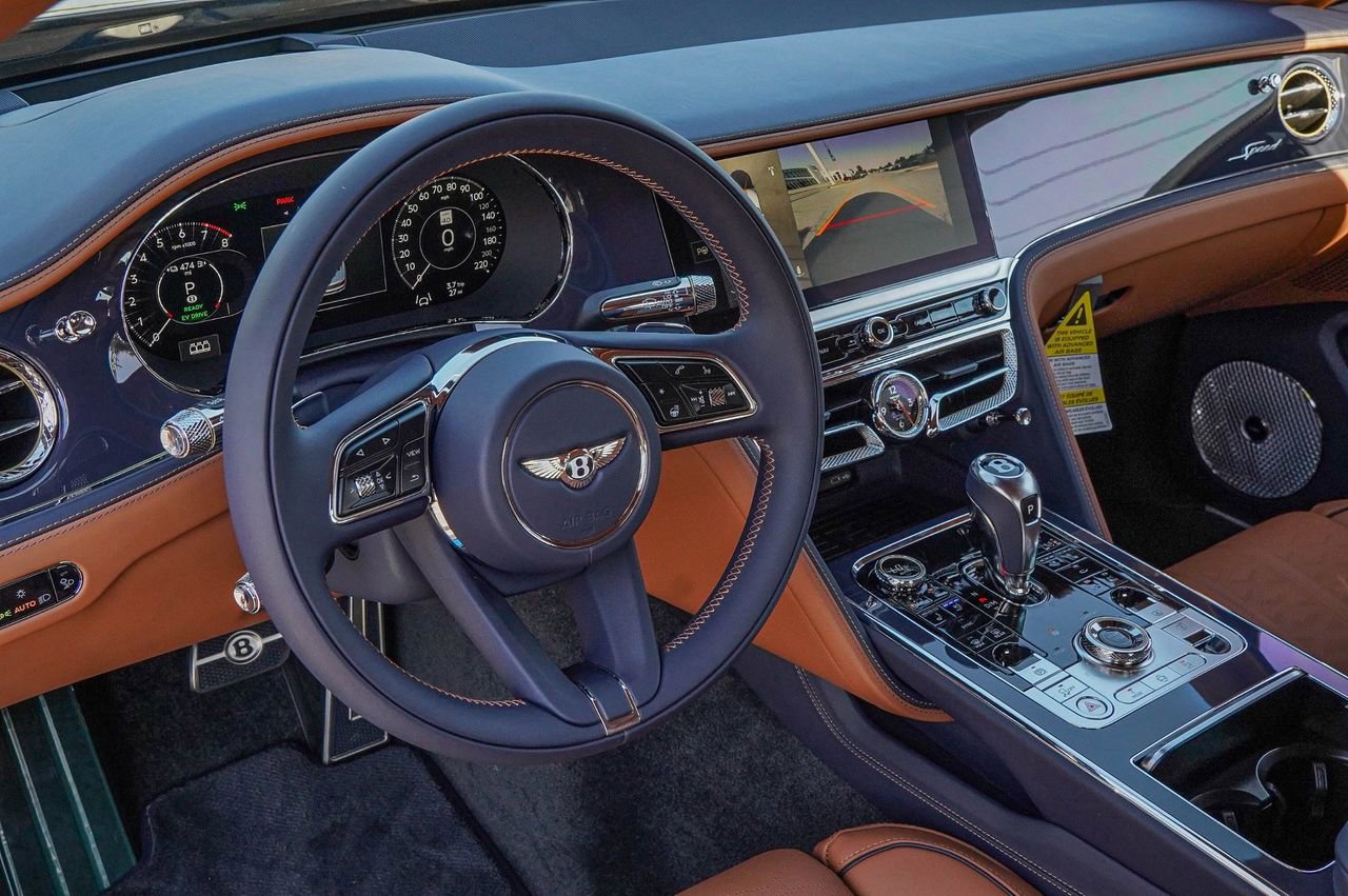 New 2026 Bentley Flying Spur Plug-In Hybrid AWD/4WD image 2