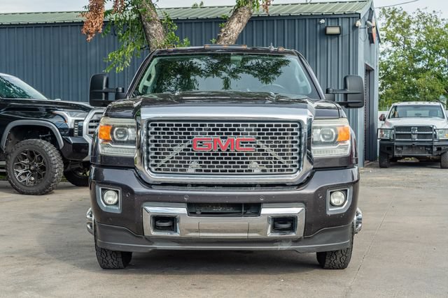 Used 2015 GMC Sierra 3500 Denali w/ Duramax Plus Package AWD/4WD image 9