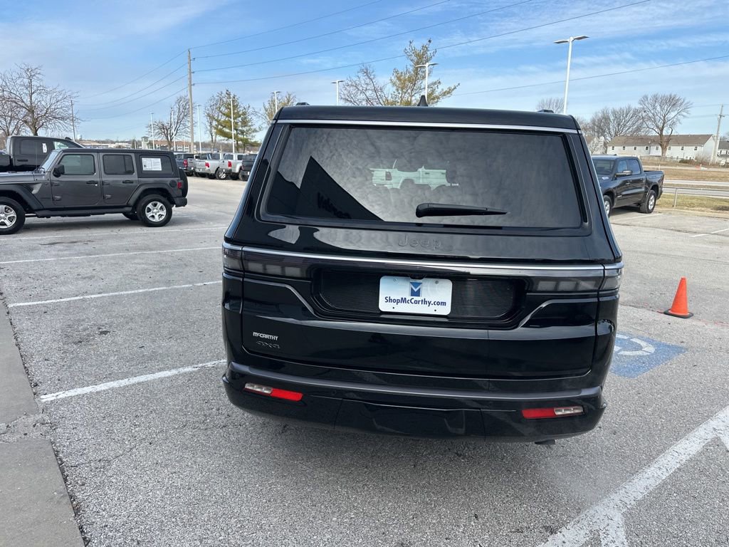 New 2026 Jeep Grand Wagoneer L 4WD w/ Premium Group I image 29