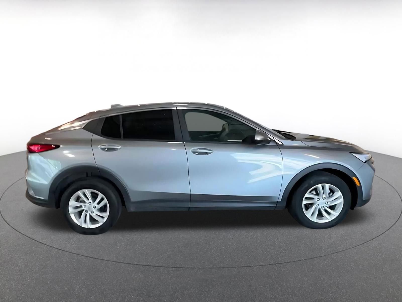 Used 2025 Buick Envista Preferred image 15