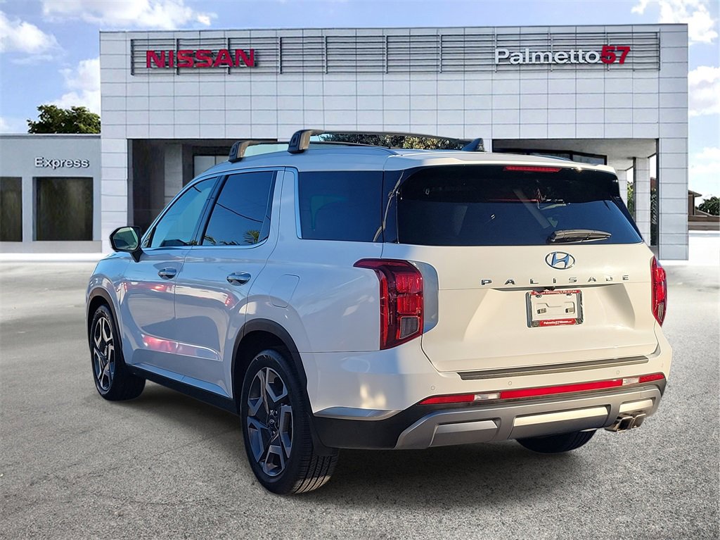 Used 2023 Hyundai Palisade SEL image 4
