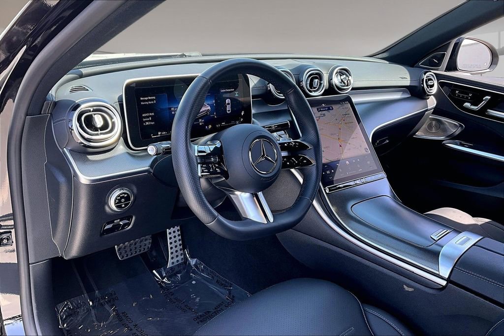 Used 2025 Mercedes-Benz C 300 Sedan image 15