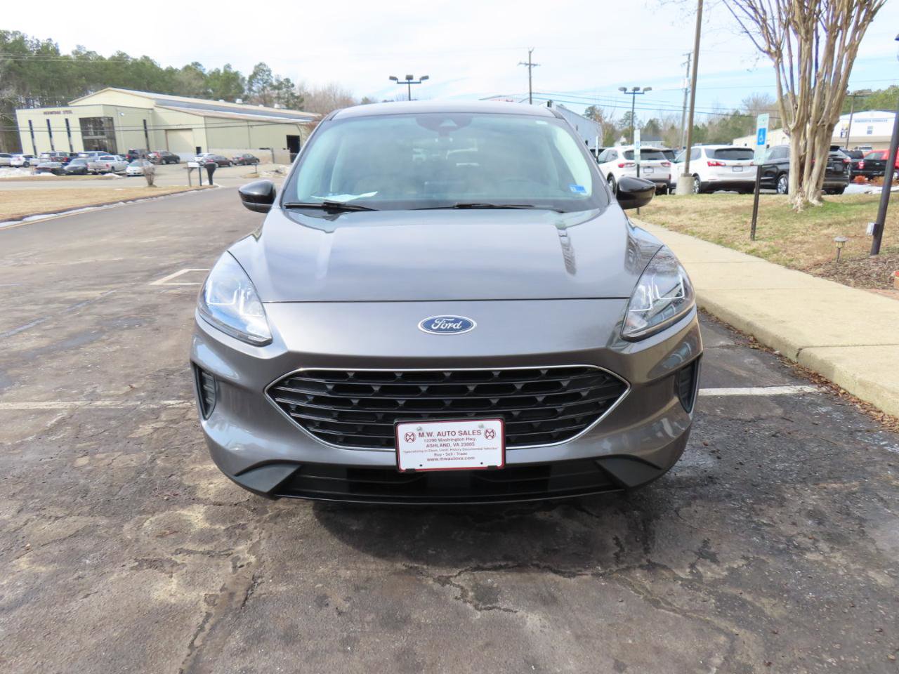 Used 2022 Ford Escape SE w/ SE Sport Appearance Package FWD image 12