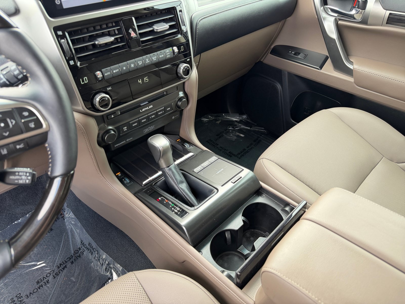Certified 2023 Lexus GX 460 Premium w/ Accessory Package AWD/4WD image 15