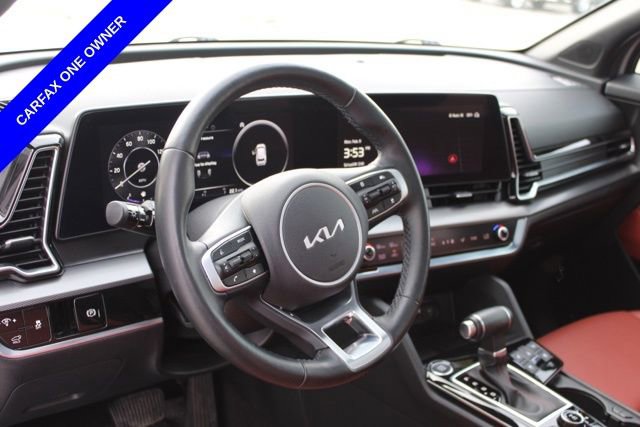 Used 2025 Kia Sportage SX image 18