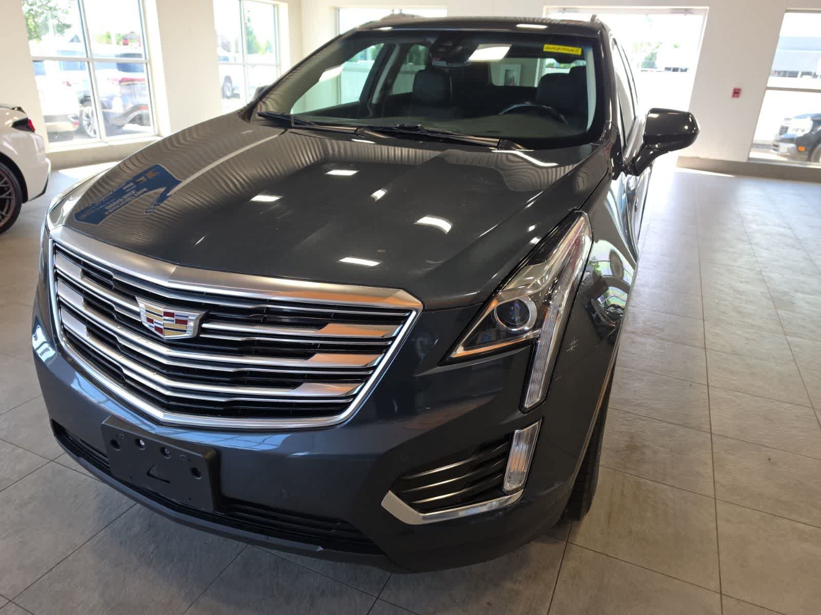 Used 2019 Cadillac XT5 Luxury FWD video 2
