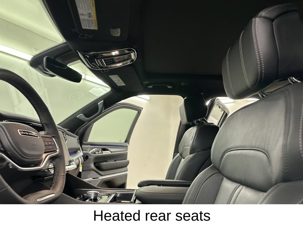 New 2026 Jeep Grand Wagoneer Summit AWD/4WD image 33