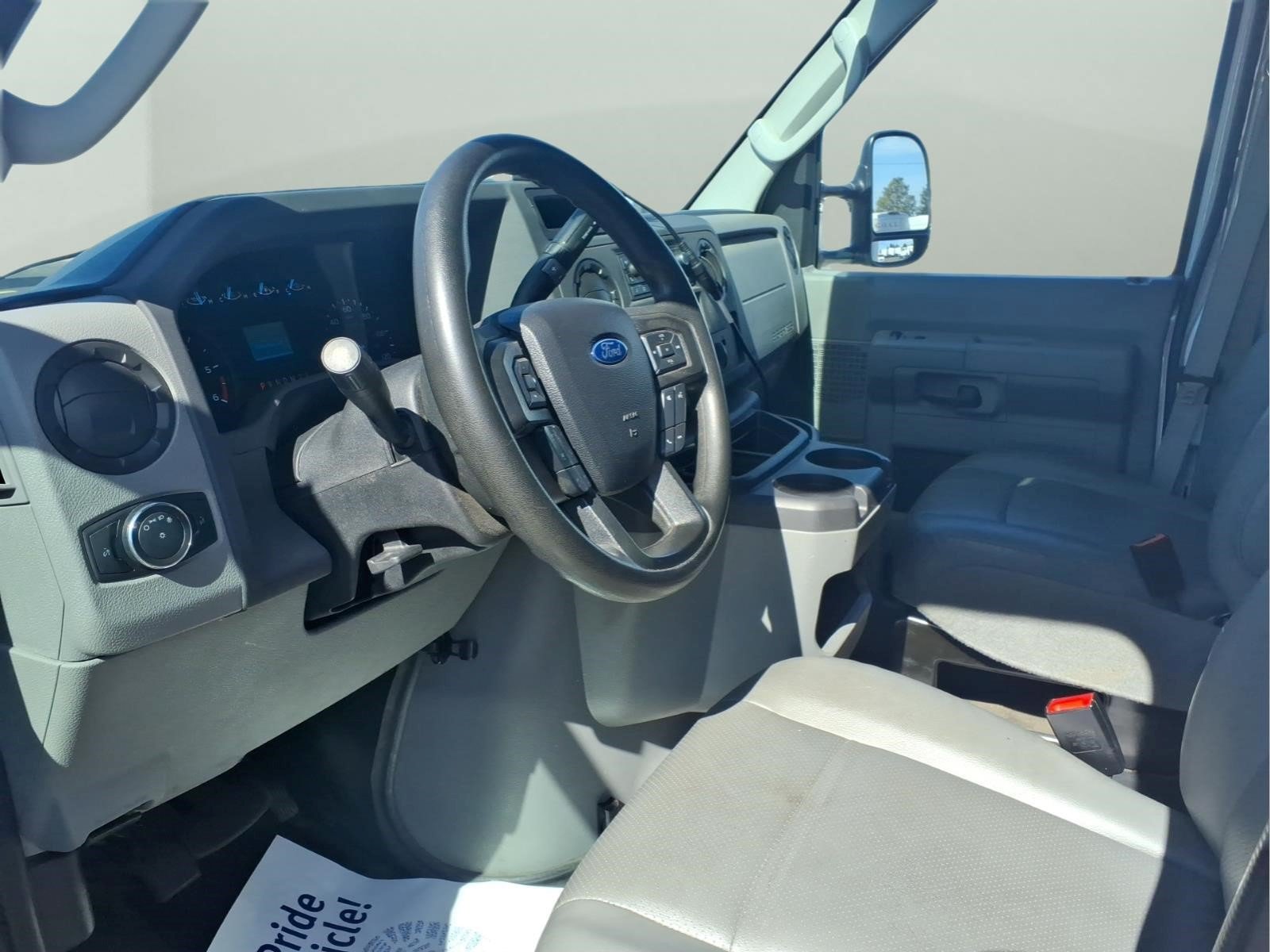 Used 2022 Ford E-350 and Econoline 350 Super Duty w/ Power Windows & Locks Group RWD image 9