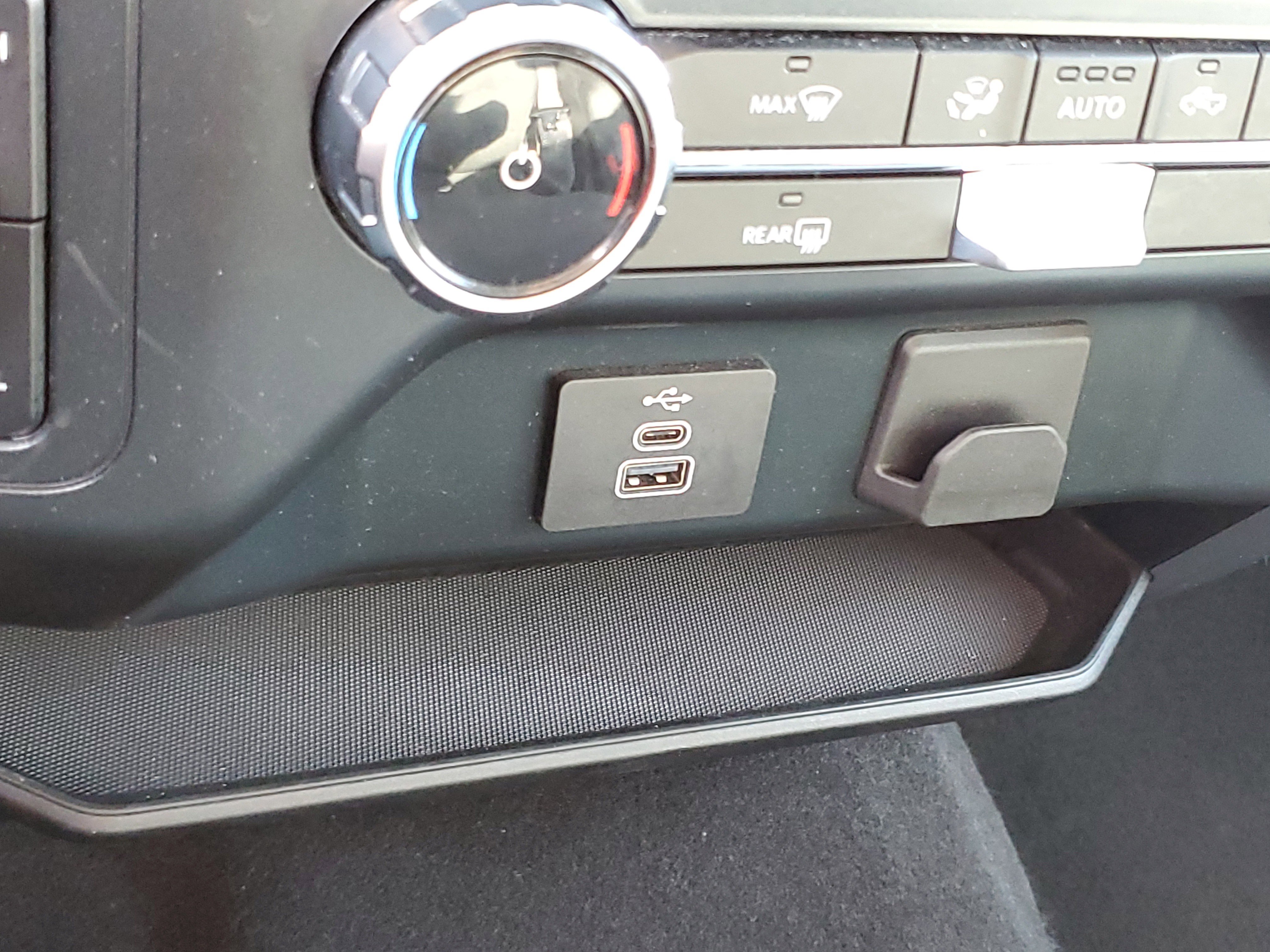 Used 2025 Ford F150 XLT w/ Equipment Group 301A Standard image 21